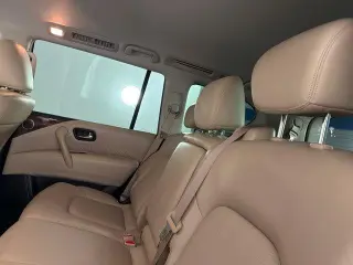 Nissan Armada 2018 4x2 SL SUV de 4 puertas