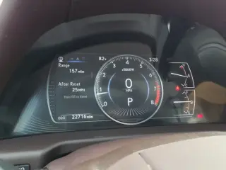 Sedán de 4 puertas Lexus ES 250 AWD 2021