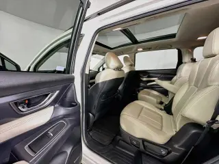 Subaru Ascent 2023 AWD Limited de 7 pasajeros y 4 puertas SUV