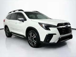 Subaru Ascent 2023 AWD Limited de 7 pasajeros y 4 puertas SUV