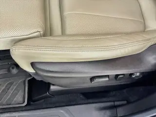 Subaru Ascent 2023 AWD Limited de 7 pasajeros y 4 puertas SUV