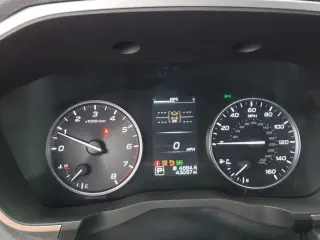 Subaru Ascent 2023 AWD Limited de 8 pasajeros y 4 puertas