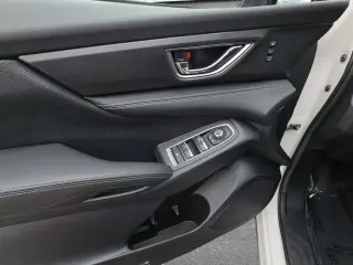 Subaru Ascent 2023 AWD Limited de 8 pasajeros y 4 puertas