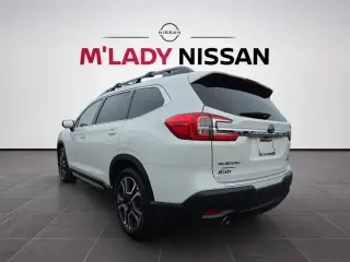 Subaru Ascent 2023 AWD Limited de 8 pasajeros y 4 puertas