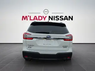Subaru Ascent 2023 AWD Limited de 8 pasajeros y 4 puertas