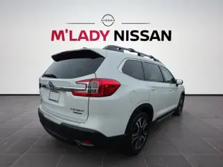 Subaru Ascent 2023 AWD Limited de 8 pasajeros y 4 puertas