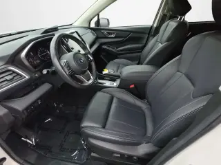 Subaru Ascent 2023 AWD Limited de 8 pasajeros y 4 puertas