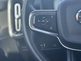 Volvo XC40 2021