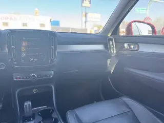 Volvo XC40 2021