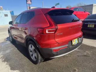 Volvo XC40 2021