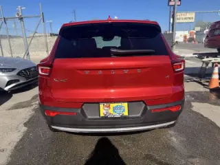 Volvo XC40 2021
