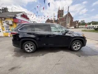 Toyota Highlander 2015
