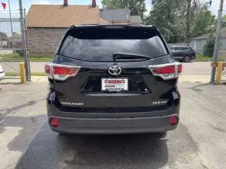 Toyota Highlander 2015