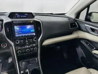 Subaru Ascent 2022 AWD Limited de 8 pasajeros y 4 puertas