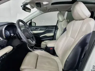 Subaru Ascent 2022 AWD Limited de 8 pasajeros y 4 puertas