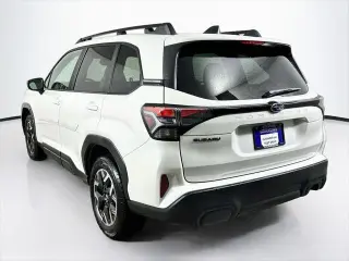 Subaru Forester 2026 AWD Premium Crossover de 4 puertas