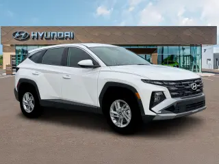Hyundai TUCSON 2026 SUV AWD SE de 4 puertas