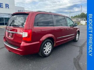 Chrysler Town and Country 2011 Touring-L Miniván de 4 puertas