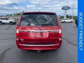 Chrysler Town and Country 2011 Touring-L Miniván de 4 puertas