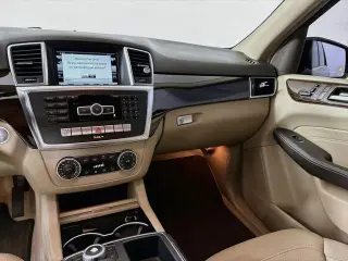 Mercedes-Benz Clase M 2014 ML 350 SUV de 4 puertas