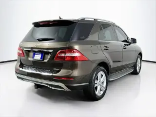 Mercedes-Benz Clase M 2014 ML 350 SUV de 4 puertas