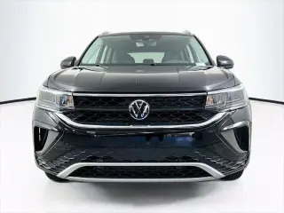 Volkswagen Taos 2024 SE SUV de 4 puertas
