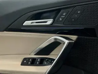 Vehículo de Actividad Deportiva BMW X1 2023 AWD xDrive28i de 4 puertas