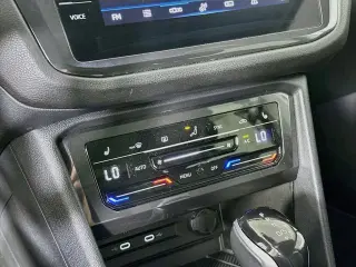 Volkswagen Tiguan 2023 SE SUV de 4 puertas