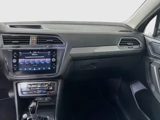 Volkswagen Tiguan 2023 SE SUV de 4 puertas