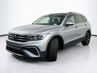 Volkswagen Tiguan 2023 SE SUV de 4 puertas