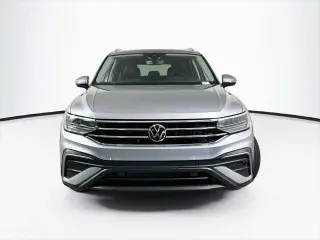 Volkswagen Tiguan 2023 SE SUV de 4 puertas