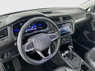 Volkswagen Tiguan 2023 SE SUV de 4 puertas