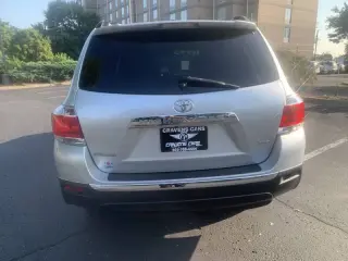 Toyota Highlander 2013