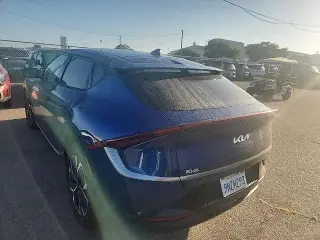 Kia EV6 Wind Crossover de 4 puertas 2024