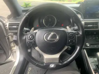 Lexus IS 300 2016