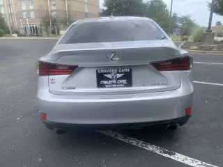 Lexus IS 300 2016
