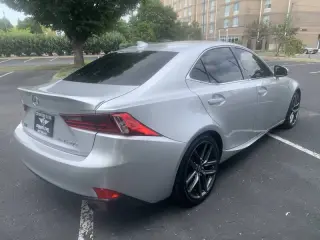 Lexus IS 300 2016