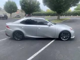 Lexus IS 300 2016