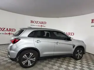 Crossover Mitsubishi Outlander Sport 2024 AWD S 4 puertas