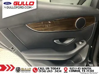 Mercedes-Benz GLC 2019 GLC 300 SUV de 4 puertas
