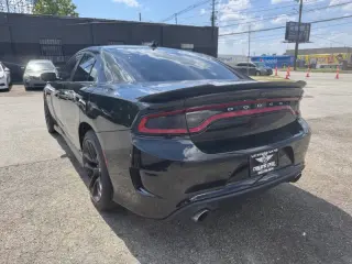 Dodge Charger 2021