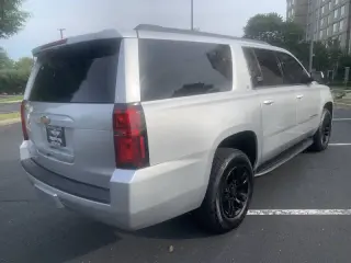 Chevrolet Suburban 2019