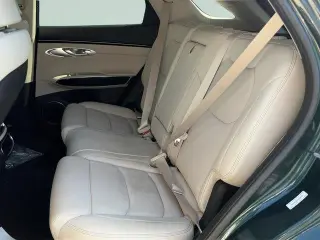 Genesis GV70 2023 AWD 2.5T Standard SUV de 4 puertas
