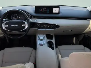 Genesis GV70 2023 AWD 2.5T Standard SUV de 4 puertas
