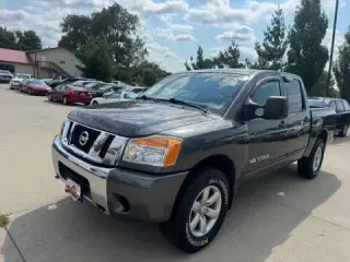 Nissan Titan 2011