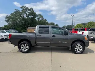 Nissan Titan 2011