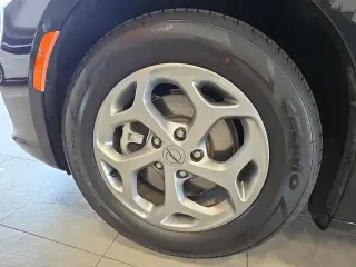 Chrysler Pacifica 2023 Limited Miniván de 4 puertas
