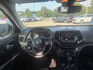 Jeep Cherokee 2019