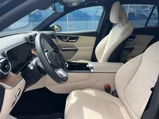 Mercedes-Benz GLC 2024 AWD GLC 300 4MATIC SUV de 4 puertas