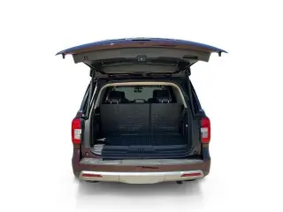 Ford Expedition 2024 4x2 XLT SUV de 4 puertas